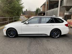 BMW 330i xDrive Touring M Sport 2017 года  (NA)